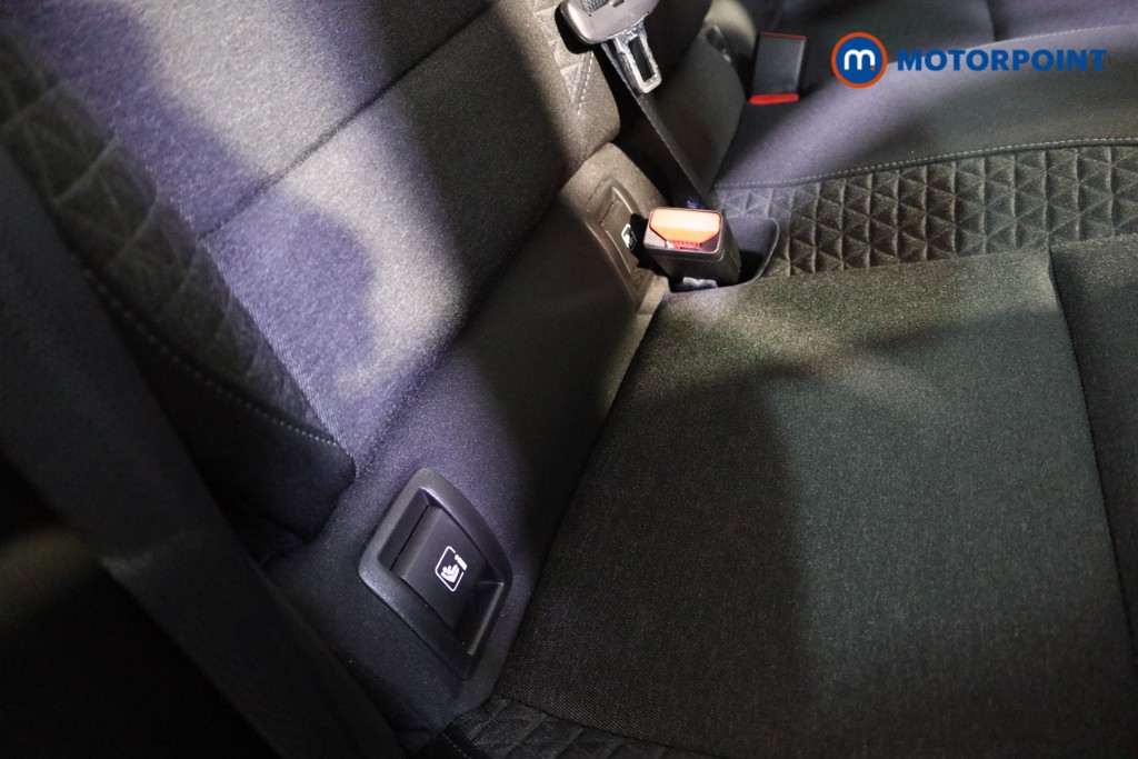 Renault Clio Play Manual Petrol Hatchback - Stock Number (1621089) - 15th supplementary image