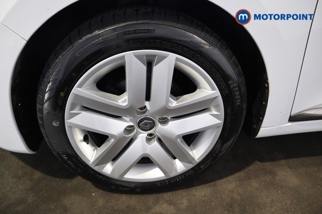 Renault Clio Play Manual Petrol Hatchback - Stock Number (1621089) - 20th supplementary image