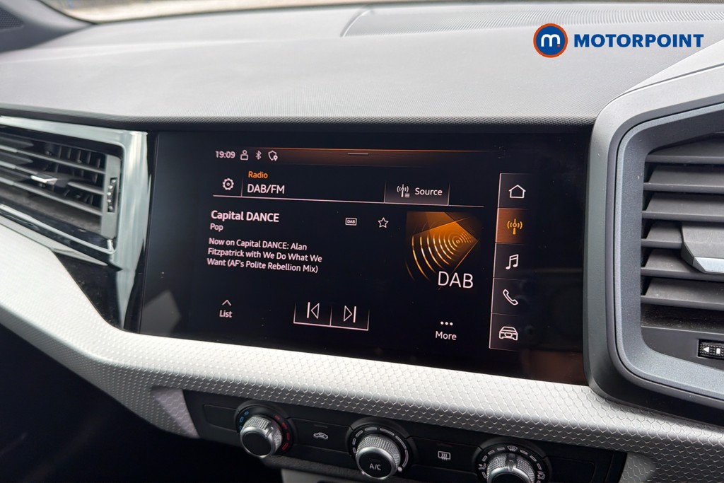 Audi A1 S Line Manual Petrol Hatchback - Stock Number (1621114) - 9th supplementary image