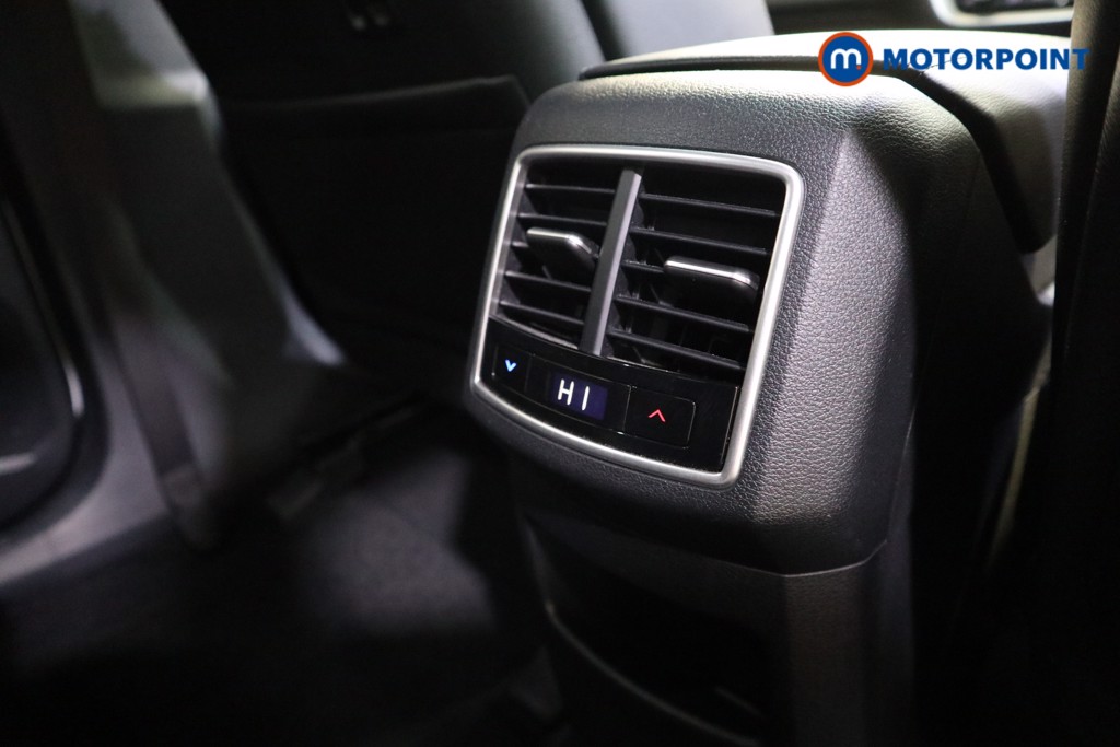 KIA Sportage 4 Automatic Petrol Plug-In Hybrid SUV - Stock Number (1621148) - 21st supplementary image