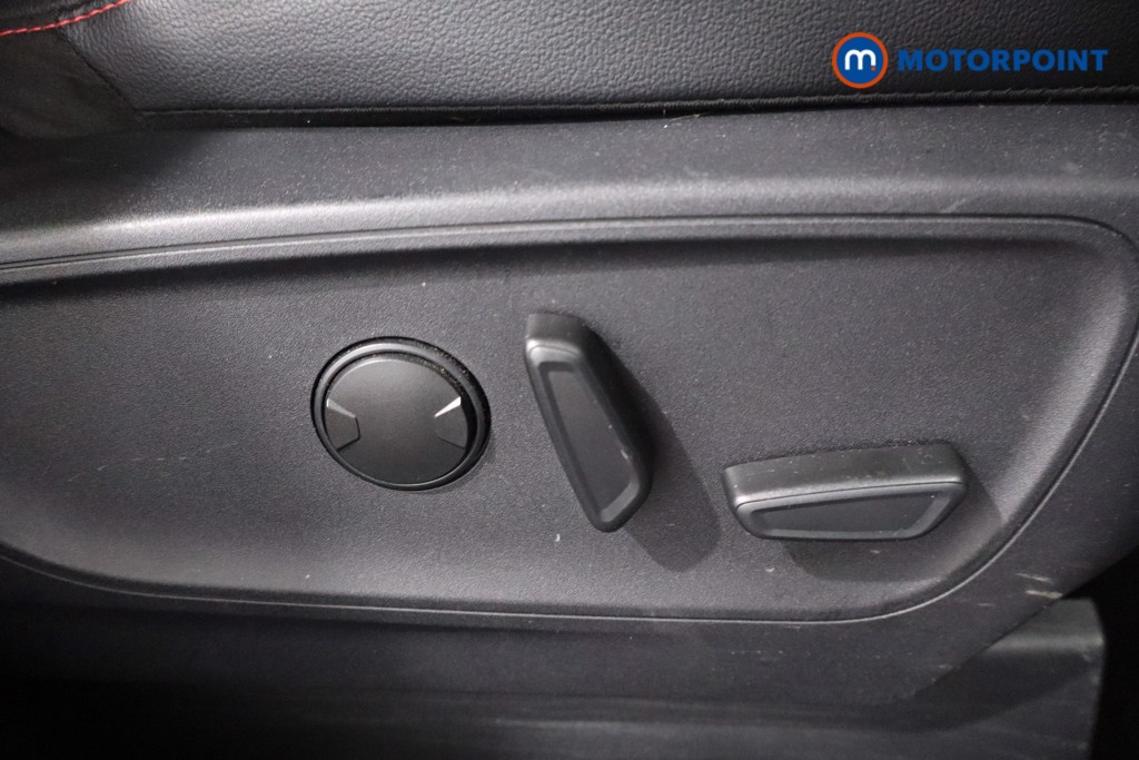 Ford Kuga St-Line Edition Automatic Petrol Plug-In Hybrid SUV - Stock Number (1621172) - 23rd supplementary image