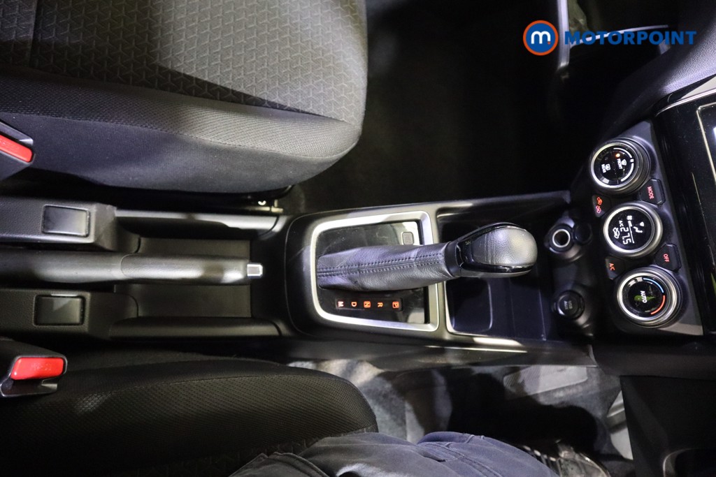 Suzuki Swift SZ5 Automatic Petrol Hatchback - Stock Number (1621459) - 8th supplementary image