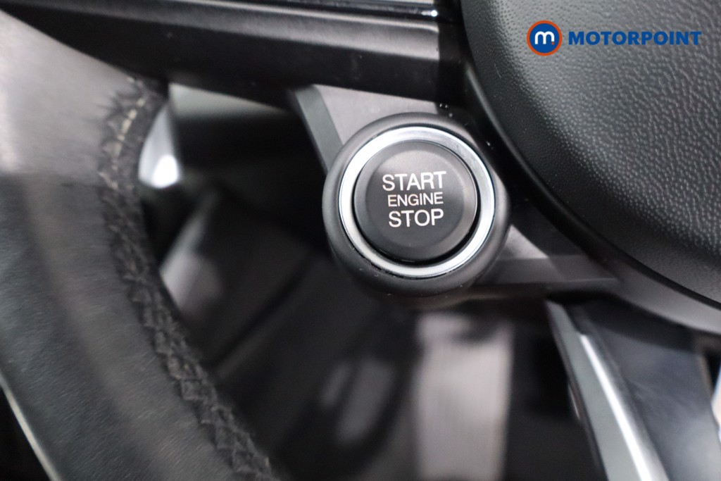 Alfa Romeo Stelvio Veloce Automatic Petrol SUV - Stock Number (1621838) - 19th supplementary image