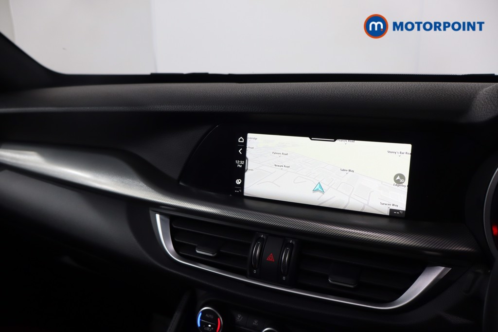 Alfa Romeo Stelvio Veloce Automatic Petrol SUV - Stock Number (1621838) - 22nd supplementary image