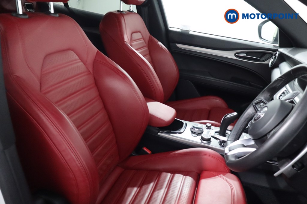 Alfa Romeo Stelvio Veloce Automatic Petrol SUV - Stock Number (1621838) - 25th supplementary image