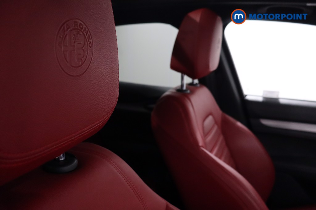 Alfa Romeo Stelvio Veloce Automatic Petrol SUV - Stock Number (1621838) - 26th supplementary image