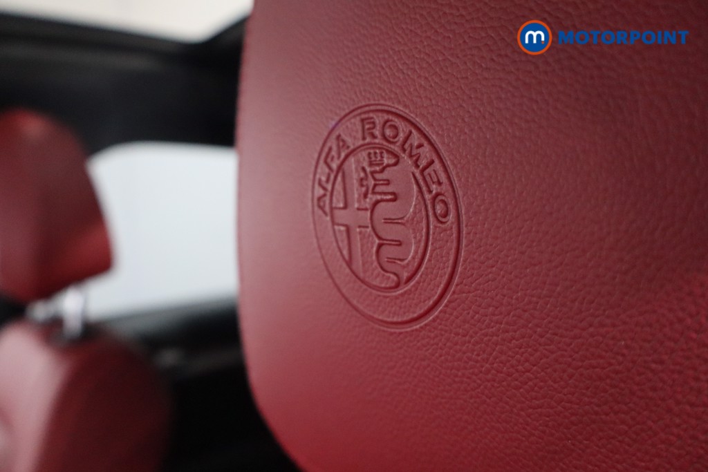 Alfa Romeo Stelvio Veloce Automatic Petrol SUV - Stock Number (1621838) - 30th supplementary image