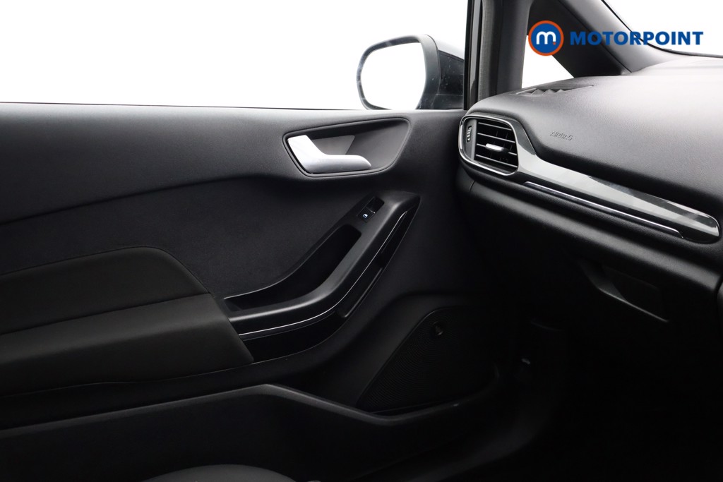 Ford Fiesta St-Line Manual Petrol Hatchback - Stock Number (1621859) - 7th supplementary image