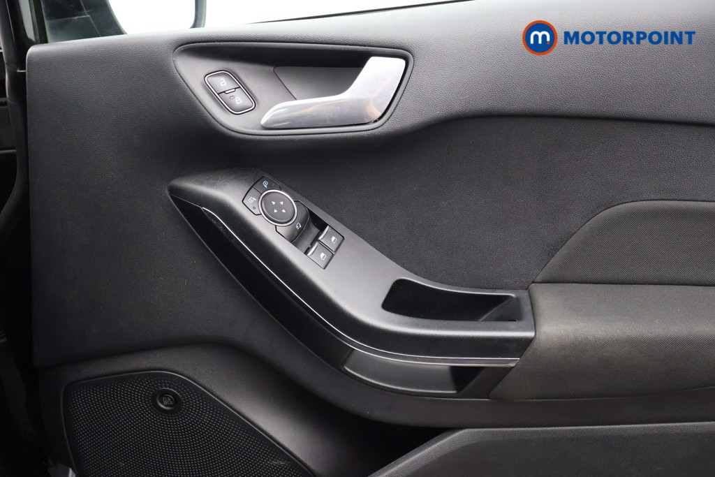 Ford Fiesta St-Line Manual Petrol Hatchback - Stock Number (1621859) - 8th supplementary image