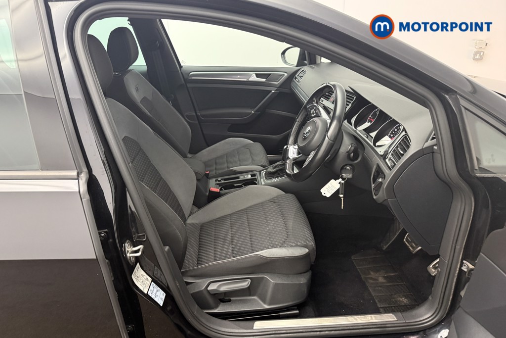 Volkswagen Golf R-Line Automatic Diesel Hatchback - Stock Number (1622098) - 15th supplementary image