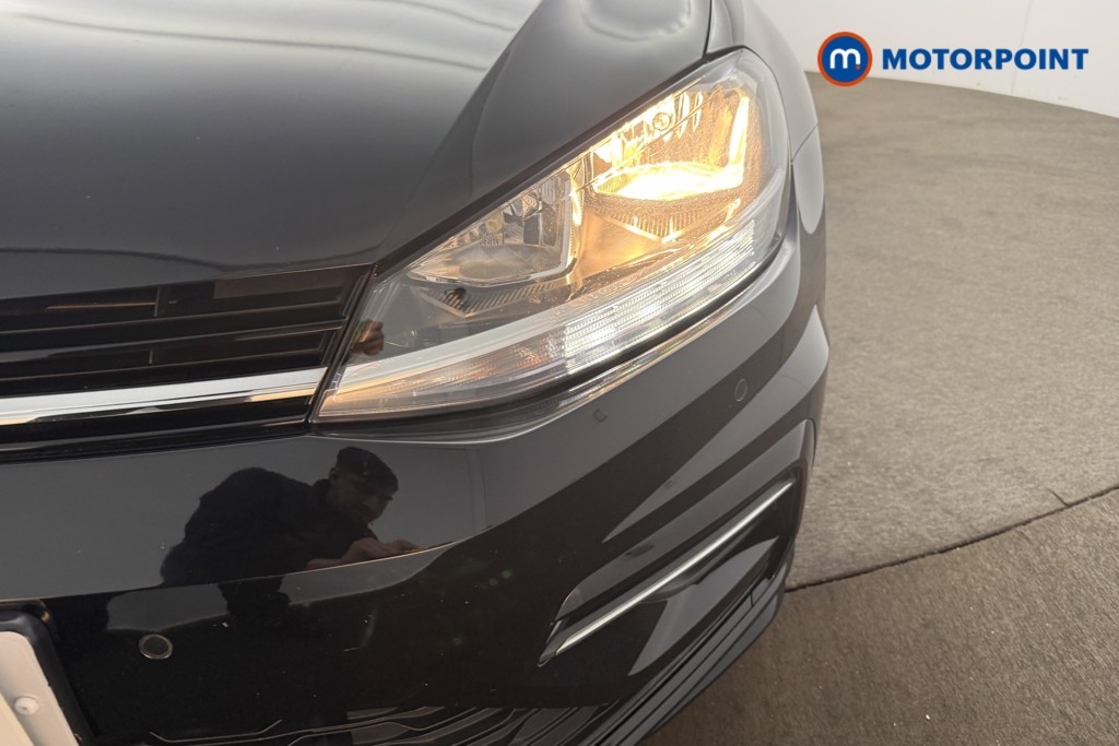 Volkswagen Golf R-Line Automatic Diesel Hatchback - Stock Number (1622098) - 30th supplementary image