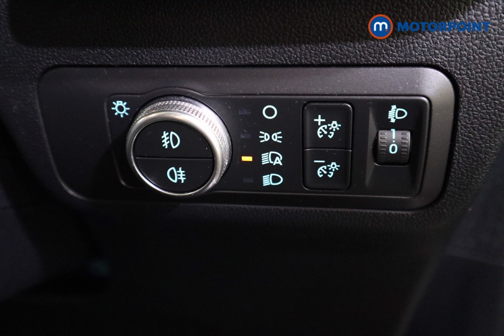 Ford Kuga St-Line Automatic Diesel SUV - Stock Number (1622768) - 12th supplementary image