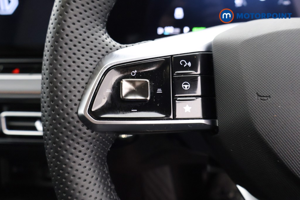 Mg Motor Uk HS SE Automatic Petrol-Electric Hybrid SUV - Stock Number (1623021) - 2nd supplementary image