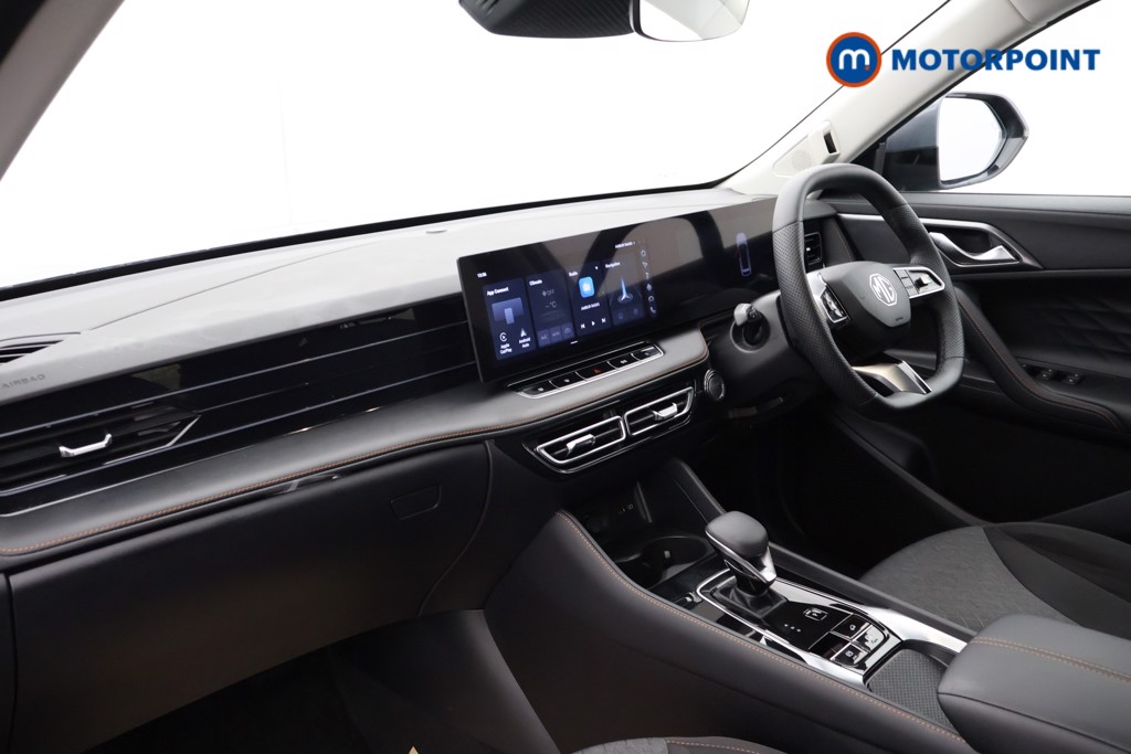 Mg Motor Uk HS SE Automatic Petrol-Electric Hybrid SUV - Stock Number (1623021) - 17th supplementary image