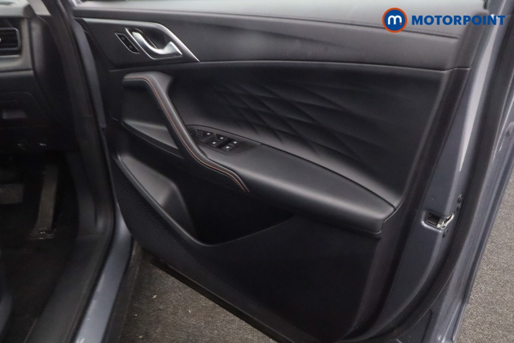 Mg Motor Uk HS SE Automatic Petrol-Electric Hybrid SUV - Stock Number (1623024) - 20th supplementary image