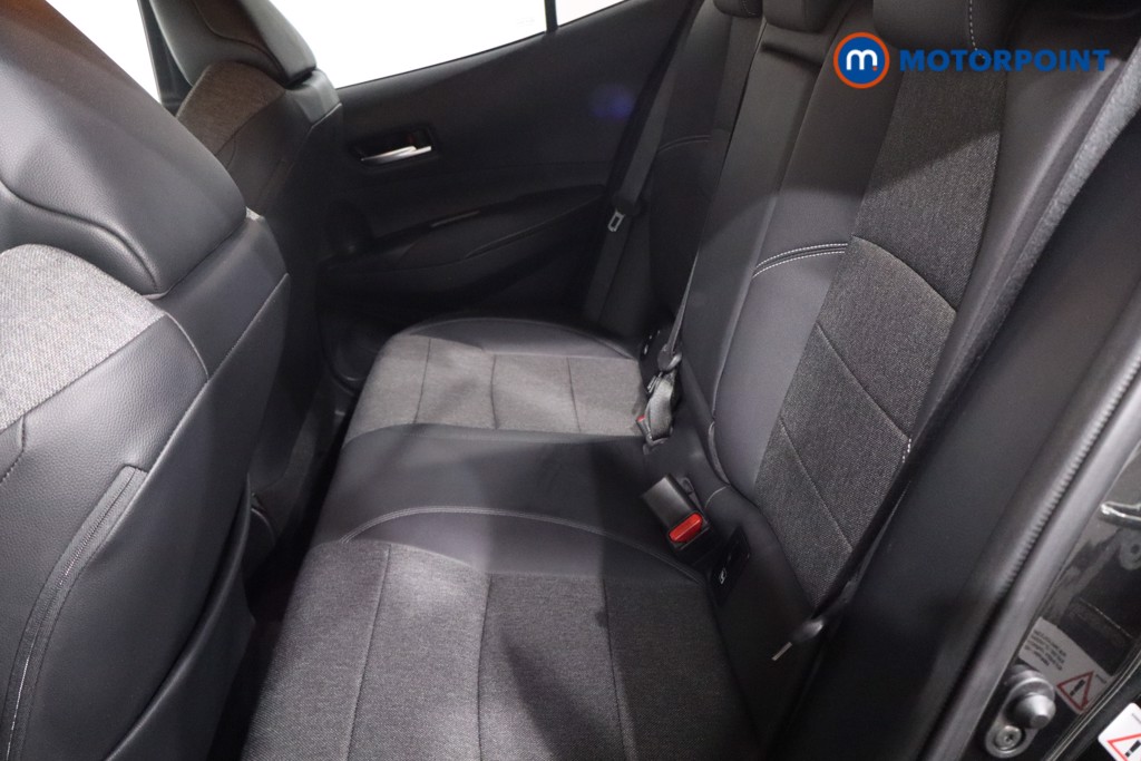 Toyota Corolla Design Automatic Petrol-Electric Hybrid Hatchback - Stock Number (1623090) - 5th supplementary image