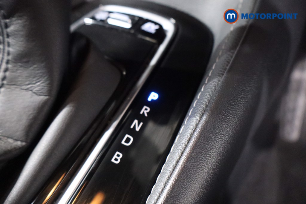 Toyota Corolla Design Automatic Petrol-Electric Hybrid Hatchback - Stock Number (1623090) - 21st supplementary image