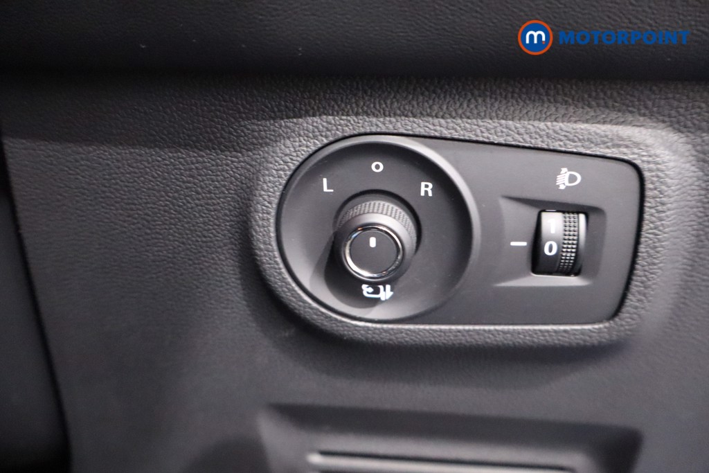 Mg Motor Uk ZS Exclusive Automatic Petrol SUV - Stock Number (1623150) - 18th supplementary image