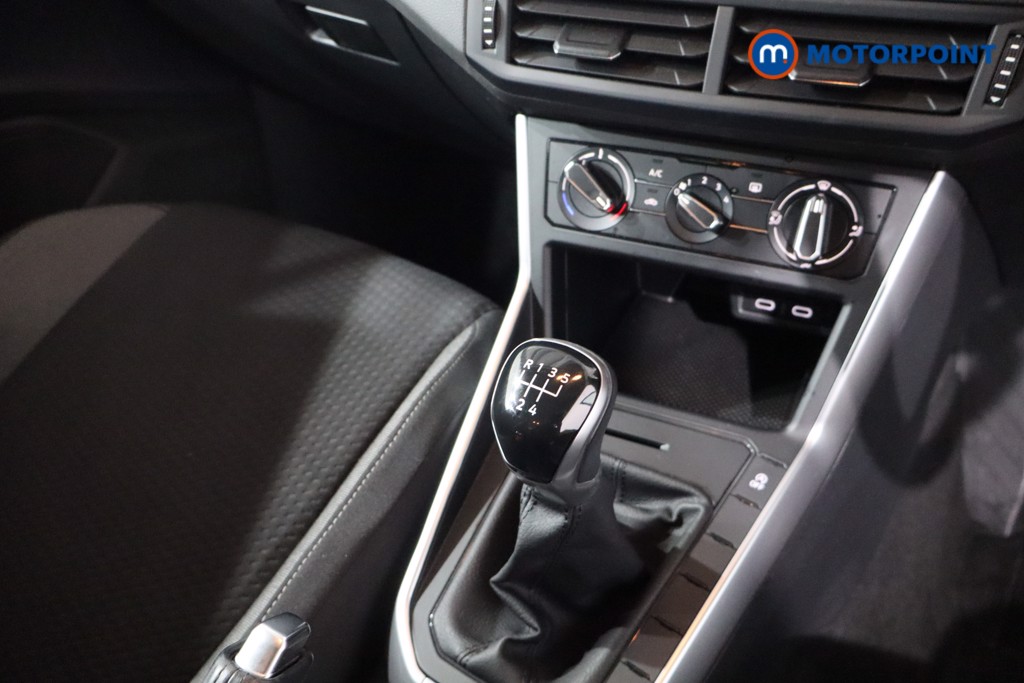 Volkswagen Polo Life Manual Petrol Hatchback - Stock Number (1623210) - 20th supplementary image