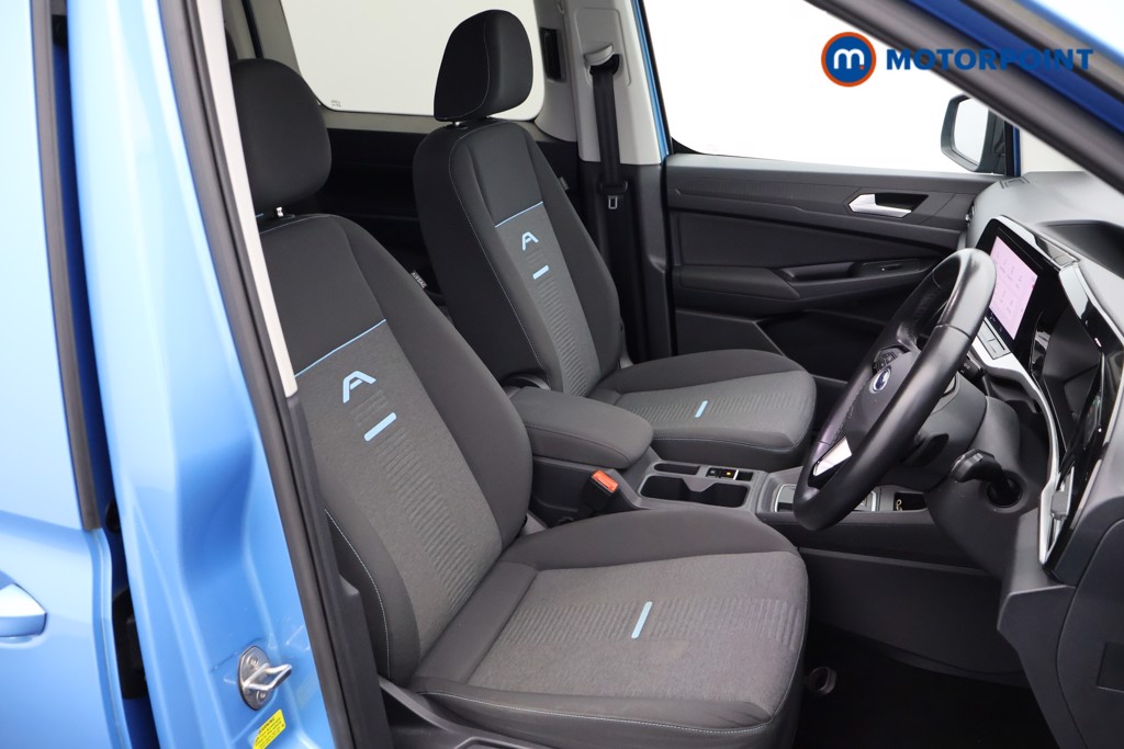 Ford Tourneo Connect Active Automatic Diesel People Carrier - Stock Number (1623536) - 10th supplementary image