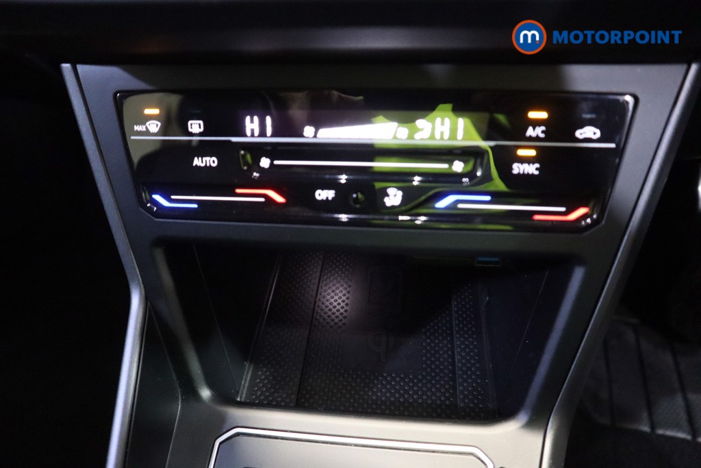 Volkswagen Taigo R-Line Automatic Petrol SUV - Stock Number (1623592) - 5th supplementary image