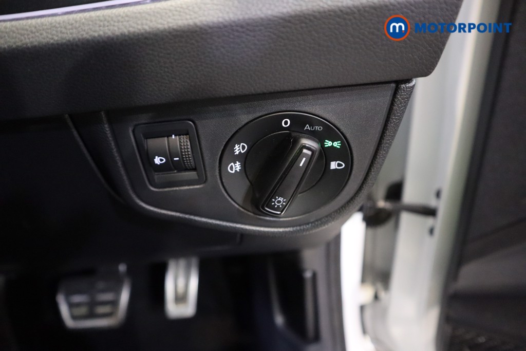 Volkswagen Taigo R-Line Automatic Petrol SUV - Stock Number (1623592) - 12th supplementary image