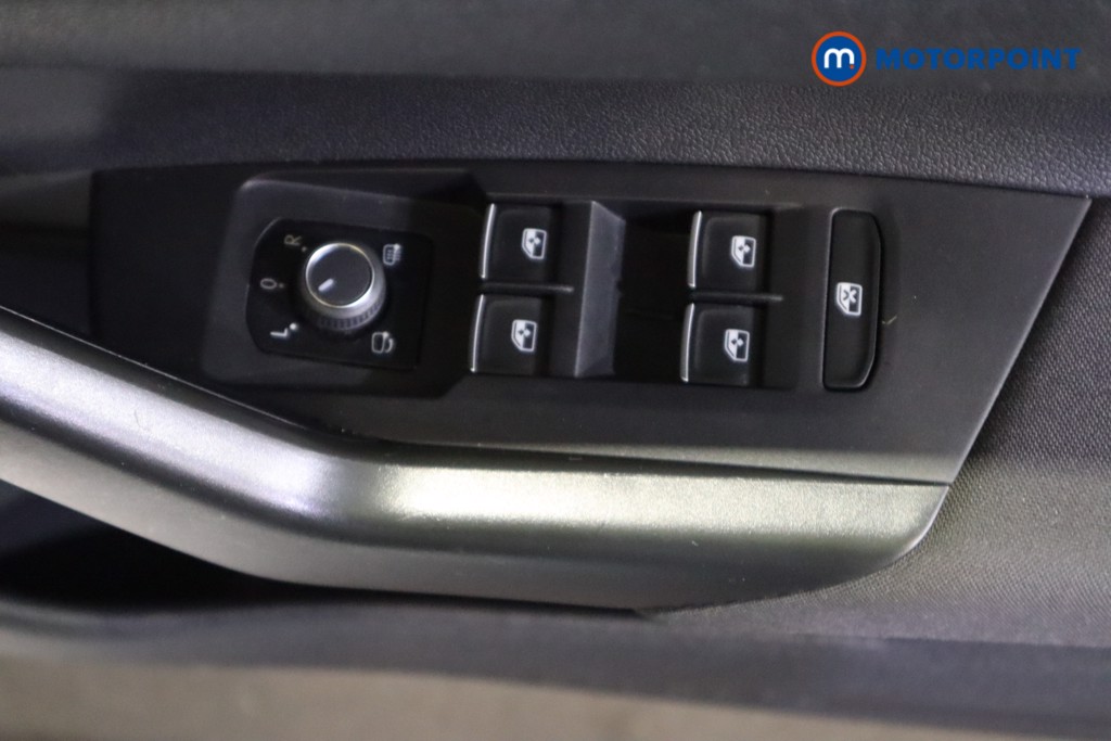 Volkswagen Taigo R-Line Automatic Petrol SUV - Stock Number (1623592) - 15th supplementary image