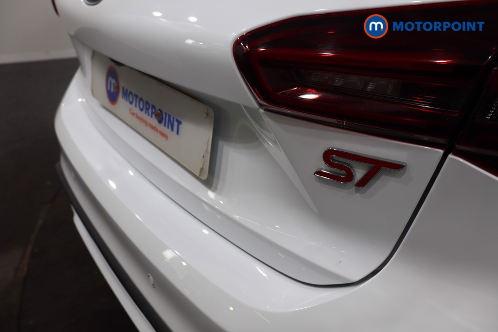 Ford Focus ST Manual Petrol Hatchback - Stock Number (1624066) - 45th supplementary image