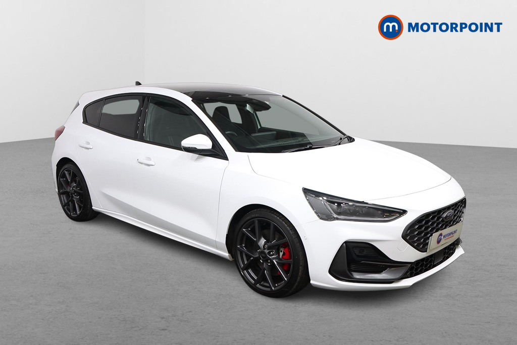 Ford Focus ST Manual Petrol Hatchback - Stock Number (1624066) - Drivers side front corner