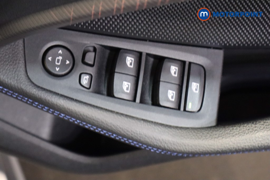 BMW 1 Series M Sport Automatic Petrol Hatchback - Stock Number (1624405) - 17th supplementary image