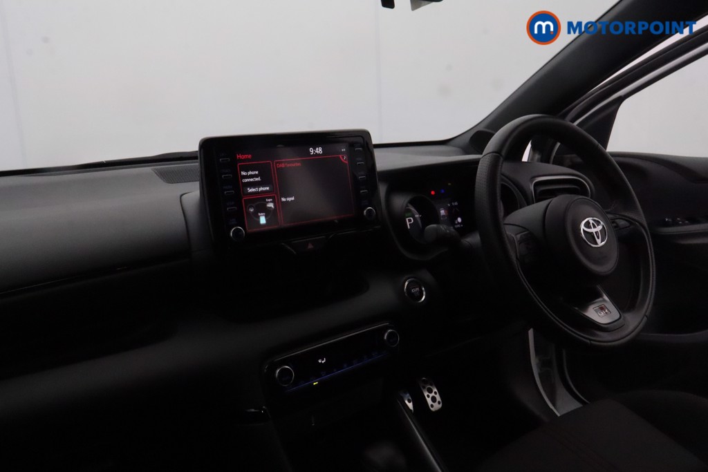 Toyota Yaris Gr Sport Automatic Petrol-Electric Hybrid Hatchback - Stock Number (1624562) - 11th supplementary image