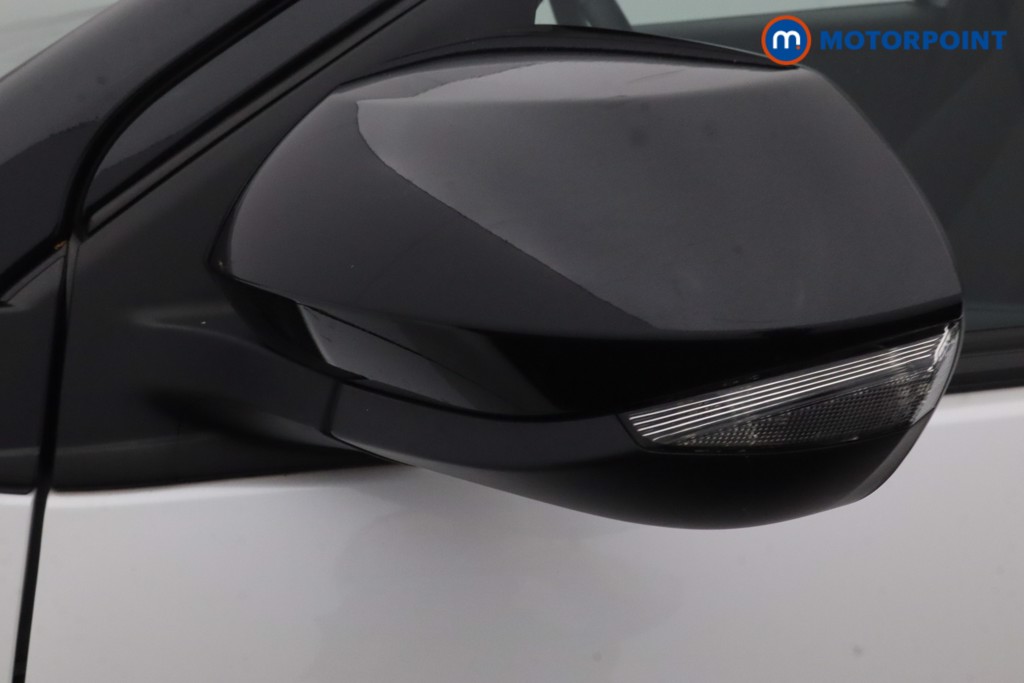 Toyota Yaris Gr Sport Automatic Petrol-Electric Hybrid Hatchback - Stock Number (1624562) - 29th supplementary image