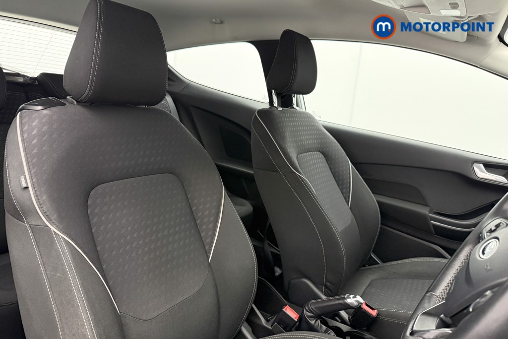 Ford Fiesta Zetec Manual Petrol Hatchback - Stock Number (1625078) - 6th supplementary image