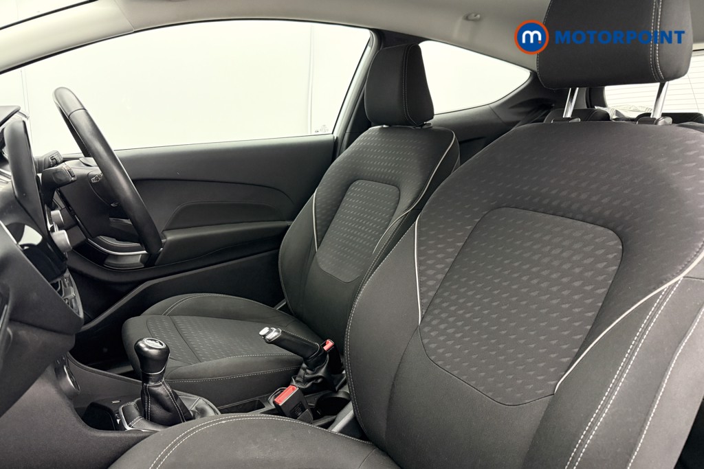 Ford Fiesta Zetec Manual Petrol Hatchback - Stock Number (1625078) - 7th supplementary image