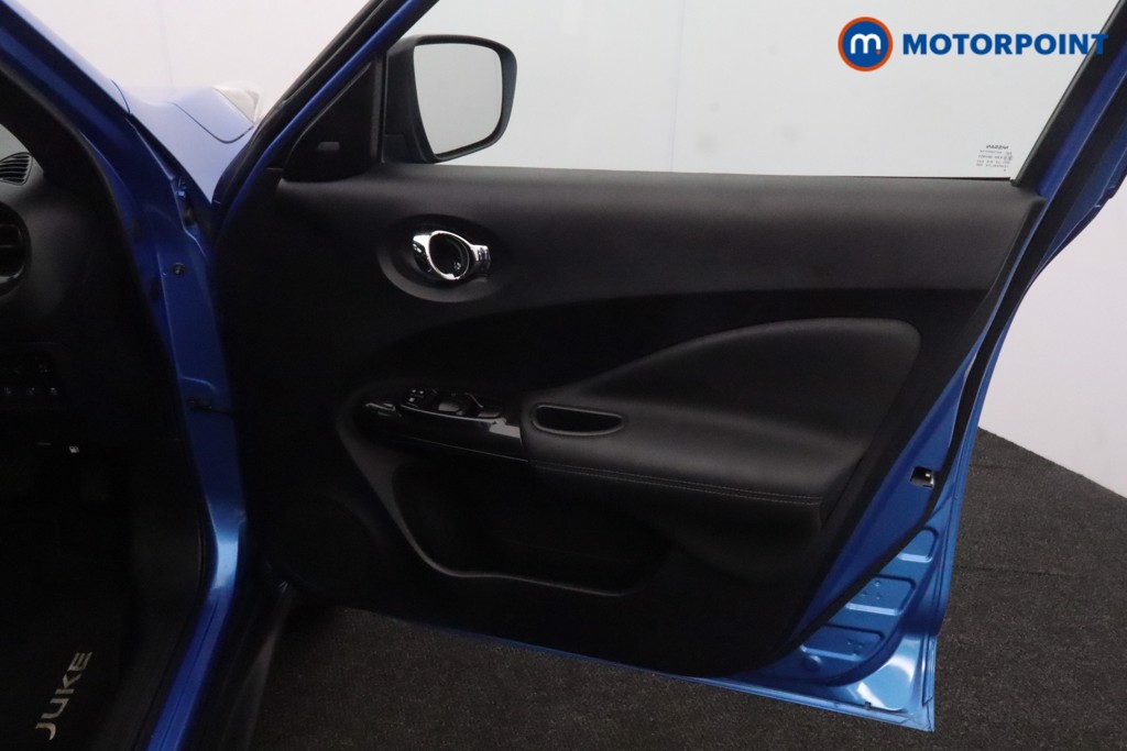 Nissan Juke Tekna Automatic Petrol SUV - Stock Number (1625425) - 15th supplementary image