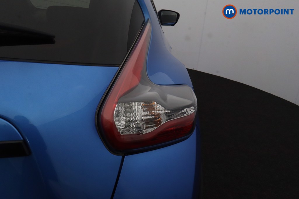 Nissan Juke Tekna Automatic Petrol SUV - Stock Number (1625425) - 32nd supplementary image