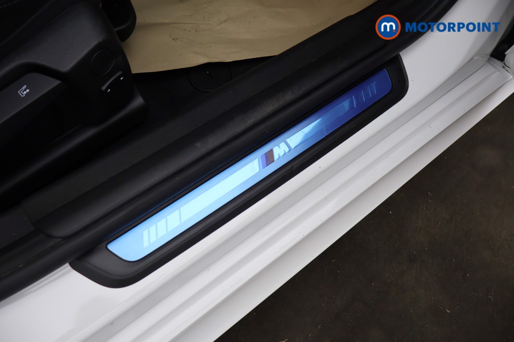 BMW 3 Series M Sport Automatic Petrol Plug-In Hybrid Saloon - Stock Number (1625519) - 22nd supplementary image