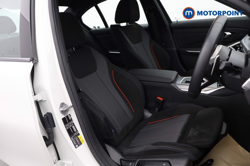 BMW 3 Series M Sport Automatic Petrol Plug-In Hybrid Saloon - Stock Number (1625519) - 26th supplementary image