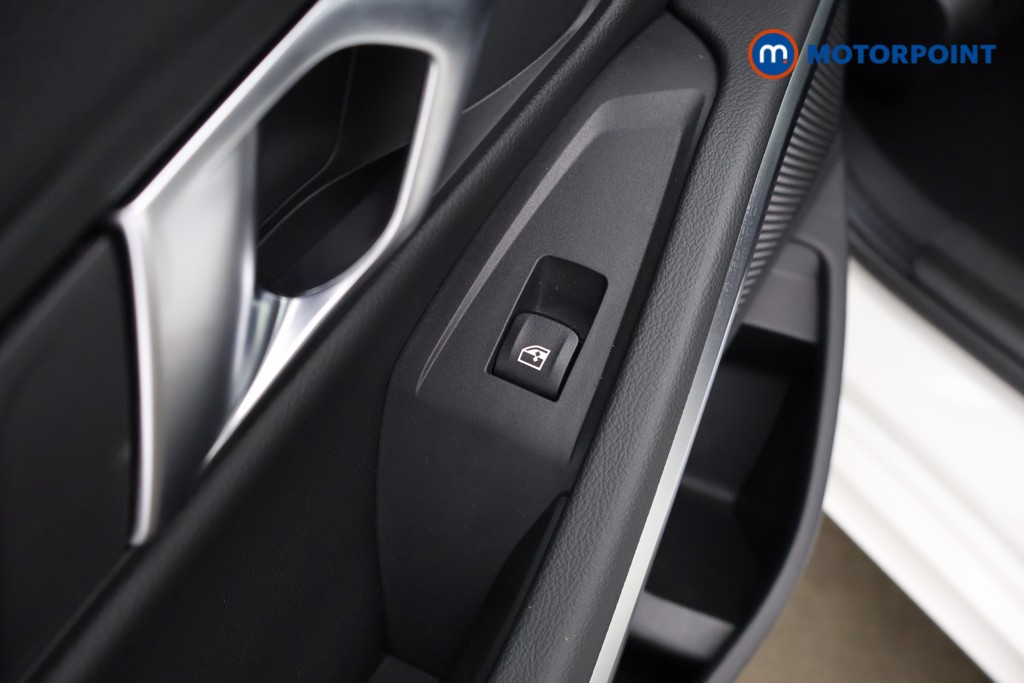 BMW 3 Series M Sport Automatic Petrol Plug-In Hybrid Saloon - Stock Number (1625519) - 34th supplementary image