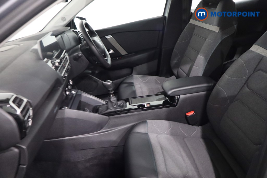 Citroen C4 YOU Manual Petrol Hatchback - Stock Number (1612229) - 4th supplementary image