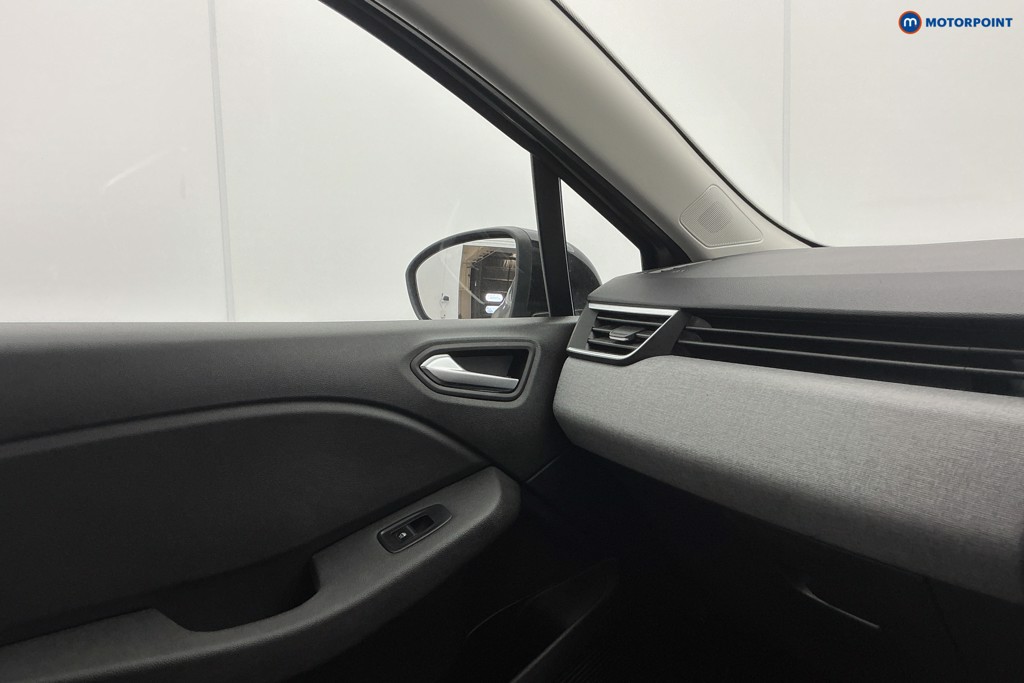 Renault Clio Evolution Automatic Petrol-Electric Hybrid Hatchback - Stock Number (1612669) - 20th supplementary image