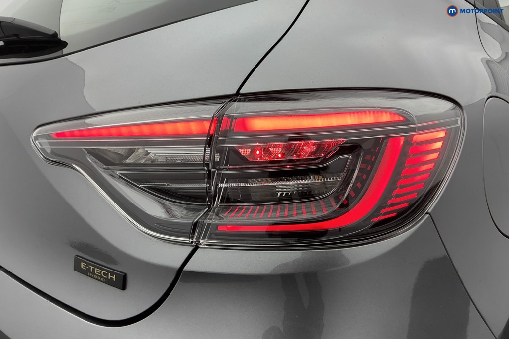 Renault Clio Evolution Automatic Petrol-Electric Hybrid Hatchback - Stock Number (1612669) - 29th supplementary image