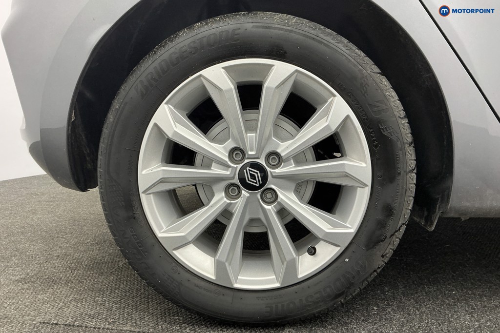 Renault Clio Evolution Automatic Petrol-Electric Hybrid Hatchback - Stock Number (1612669) - 33rd supplementary image