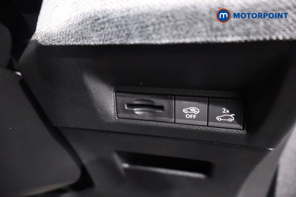 Peugeot 5008 GT Automatic Petrol SUV - Stock Number (1613704) - 18th supplementary image