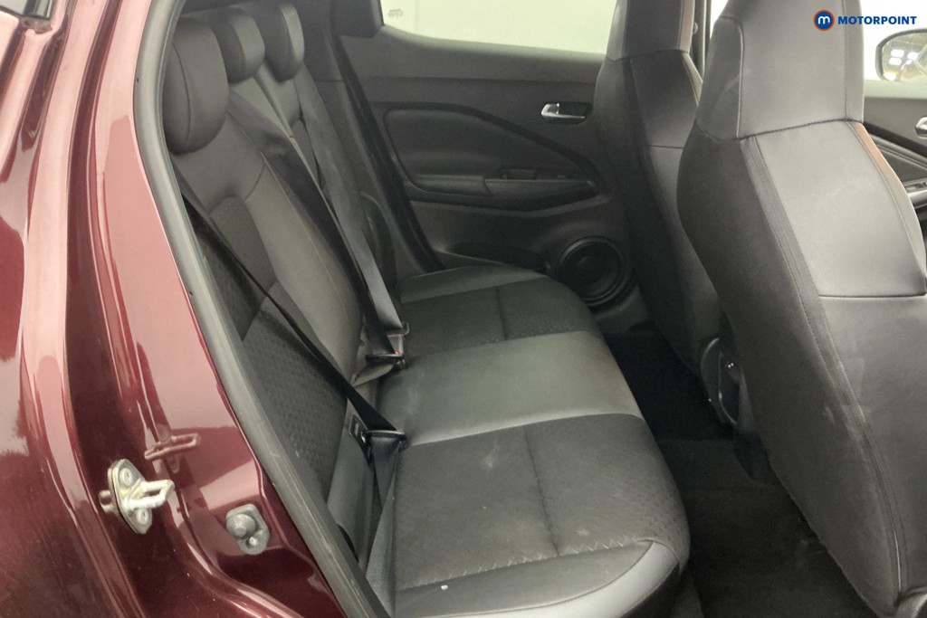 Nissan Juke N-Connecta Automatic Petrol SUV - Stock Number (1615227) - 6th supplementary image