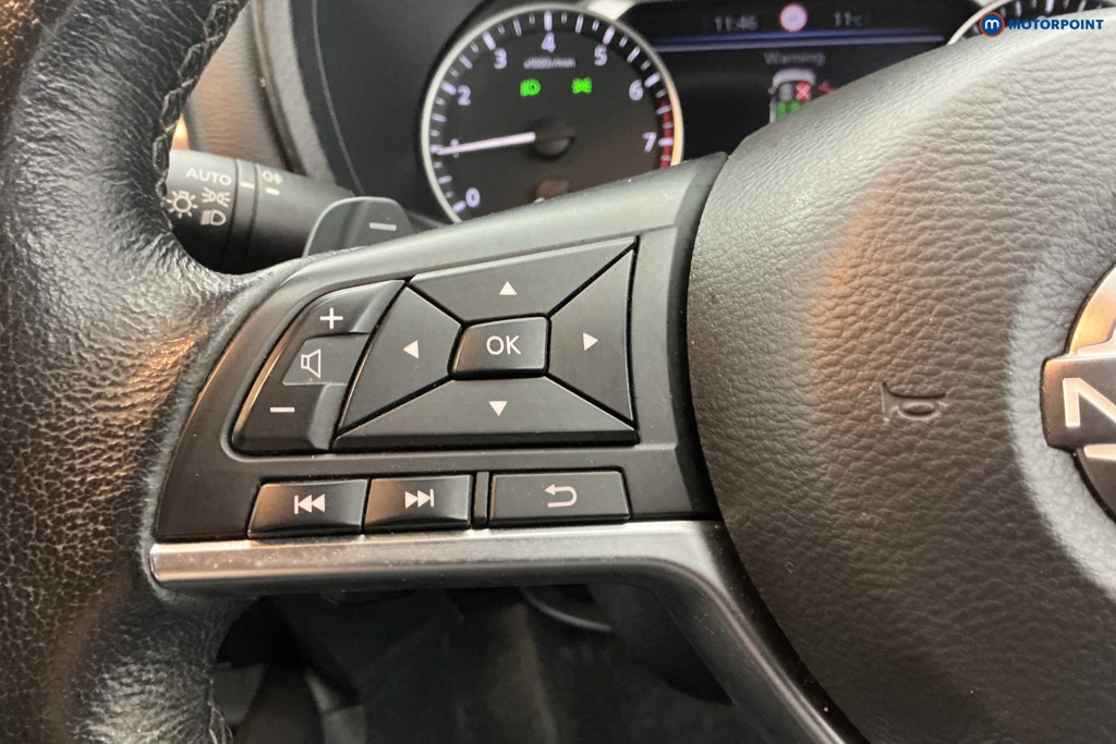 Nissan Juke N-Connecta Automatic Petrol SUV - Stock Number (1615227) - 24th supplementary image