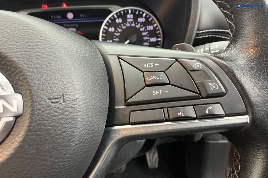 Nissan Juke N-Connecta Automatic Petrol SUV - Stock Number (1615227) - 25th supplementary image