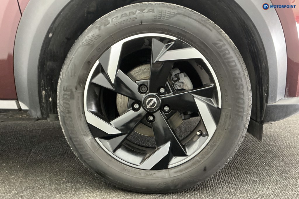 Nissan Juke N-Connecta Automatic Petrol SUV - Stock Number (1615227) - 37th supplementary image