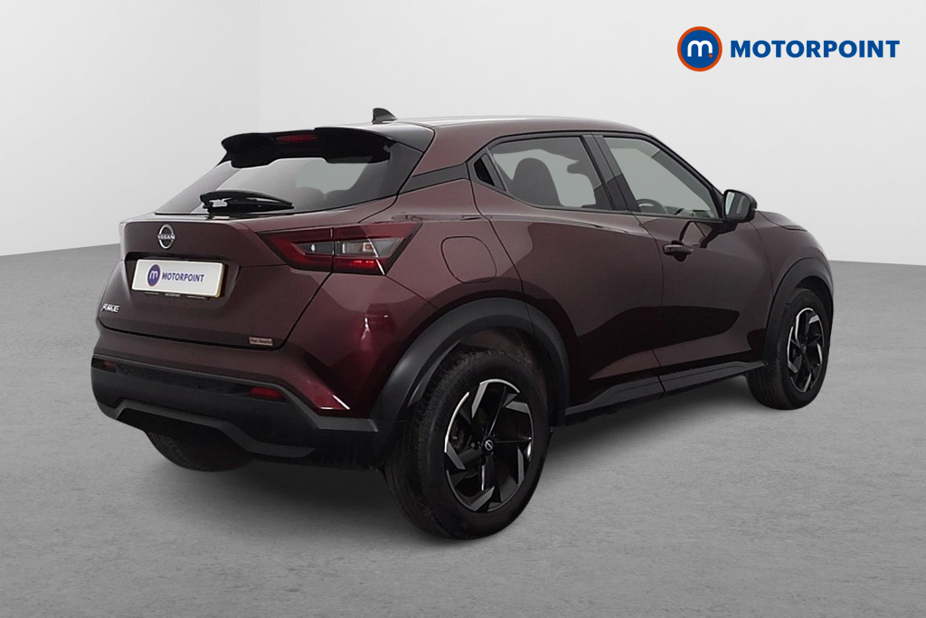 Nissan Juke N-Connecta Automatic Petrol SUV - Stock Number (1615227) - Drivers side rear corner
