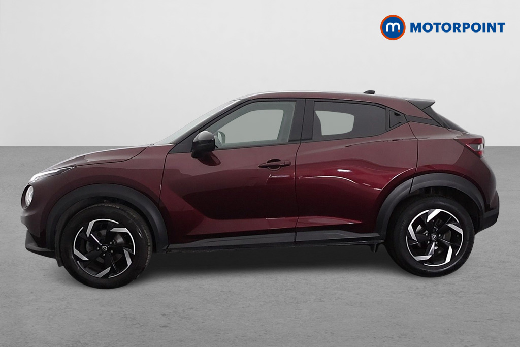 Nissan Juke N-Connecta Automatic Petrol SUV - Stock Number (1615227) - Passenger side